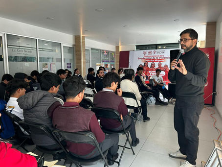 IMPARTEN PONENCIA SOBRE NUEVAS MASCULINIDADES EN APIZACO PARA PREVENIR VIOLENCIA
