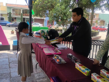 INFANTES PONEN EL EJEMPLO AL CATAFIXIAR MIL 040 JUGUETES BÉLICOS POR DIDÁCTICOS || EN CINCO MESES, ADULTOS NADA MÁS HAN CANJEADO 60 ARMAS DE FUEGO
