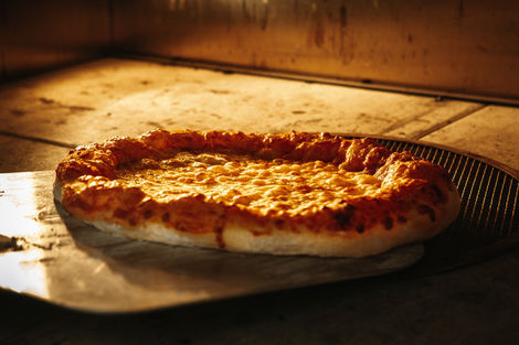 Discover the Art of Pizza Photography - Crave-Worthy Visuals