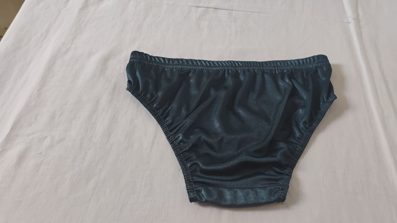 Cueca Slip Verde P Games