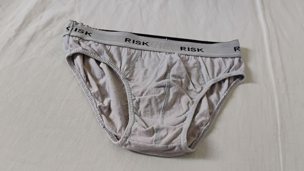 Cueca Slip Cinza P/M Risk