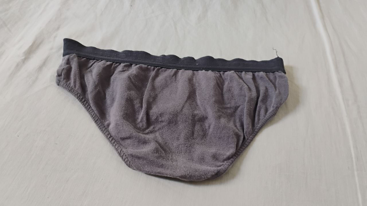 Cueca Slip Cinza P/M
