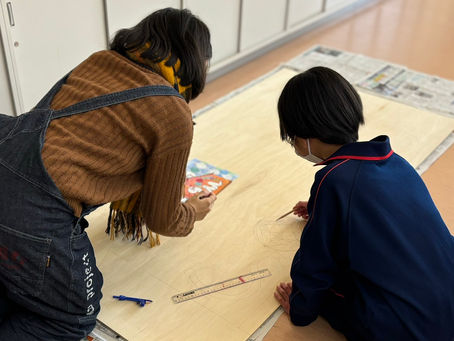 学舎に 思いやらるる 昔日よ🏫🍃