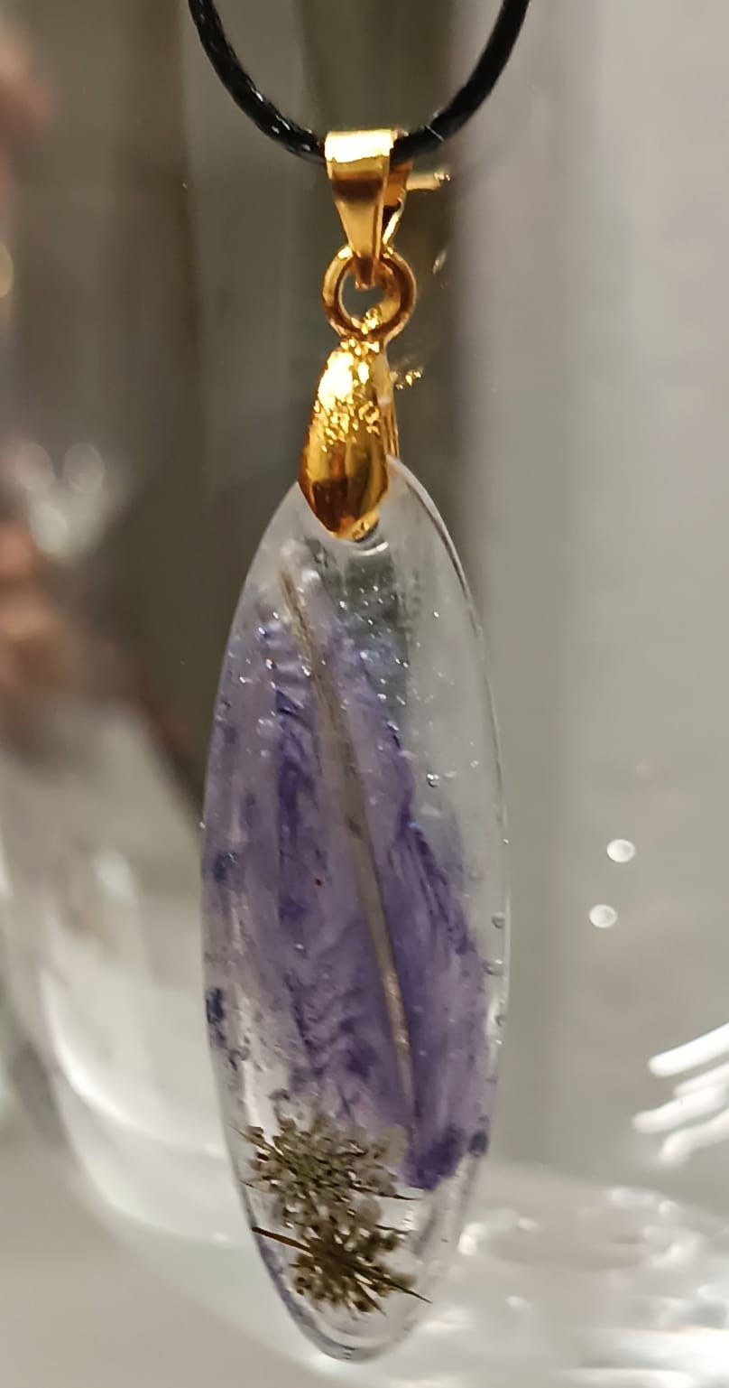 pendentif pétale agapanthe monture dorée lesbijouxdisalaboare