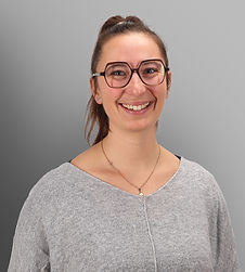 Portrait 2025-12-22 Rytz Samia-Lou V1 MuRo.jpg