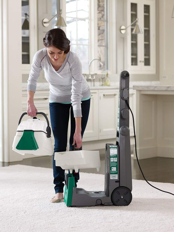 BISSELL BIG GREEN PROFESSIONAL CARPET CLEANER