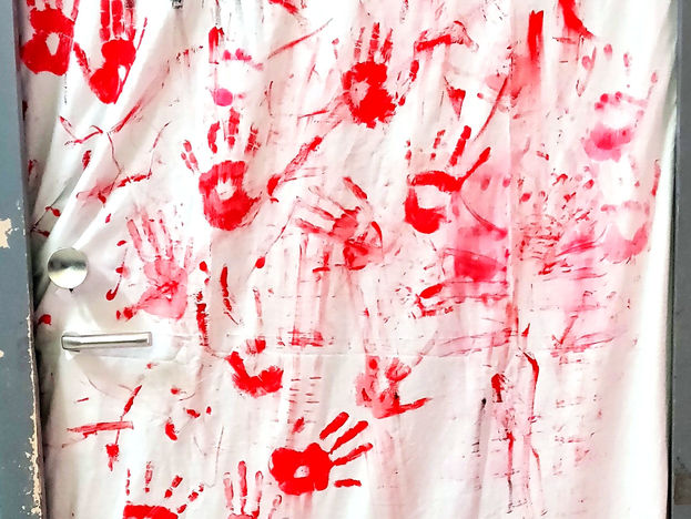 باب الهالوين Mr. Chan P5C.jpg