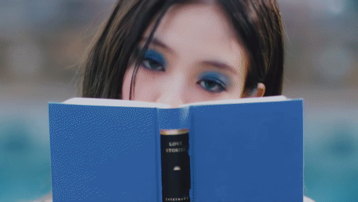 Top 15 Aesthetically Pleasing K-Pop Music Videos