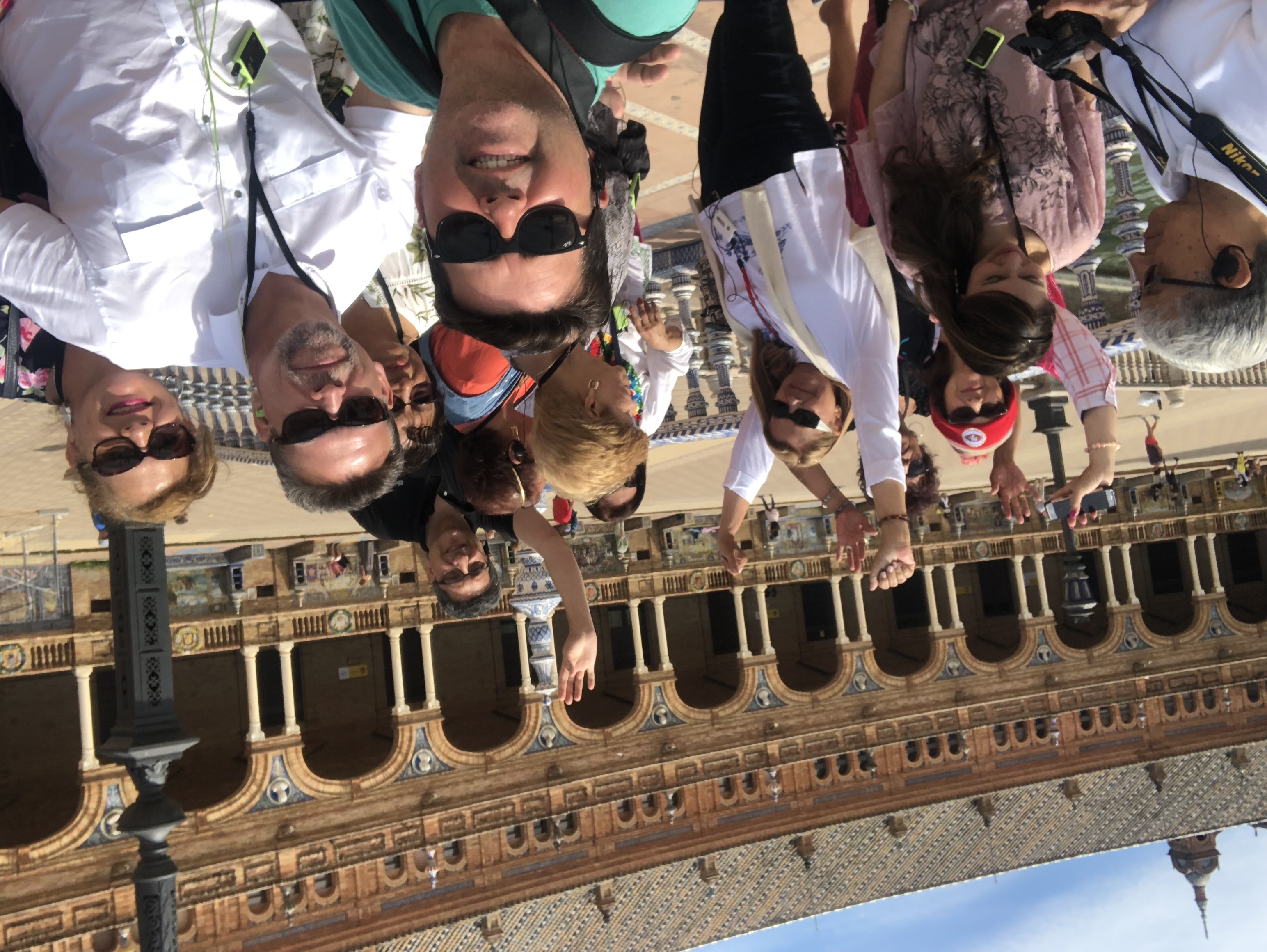 Grupo en Sevilla, España