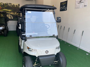 4-wheel disc brakes, 12” aluminum wheels, LED headlights, taillights, turn signals, side mirror with turn signal, seat belts, back up camera, electromagnetic parking brake.