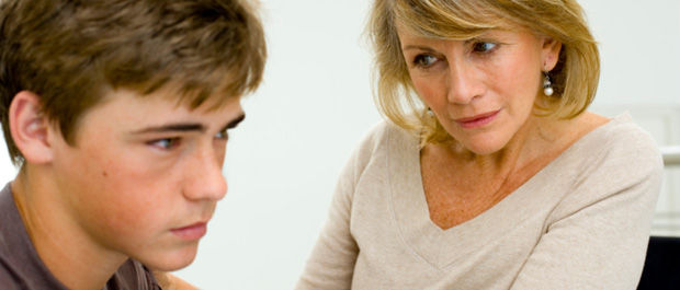MOTHER WALKS IN ON SON 'EXPERIMENTING' WITH CHROMATIC NOTES