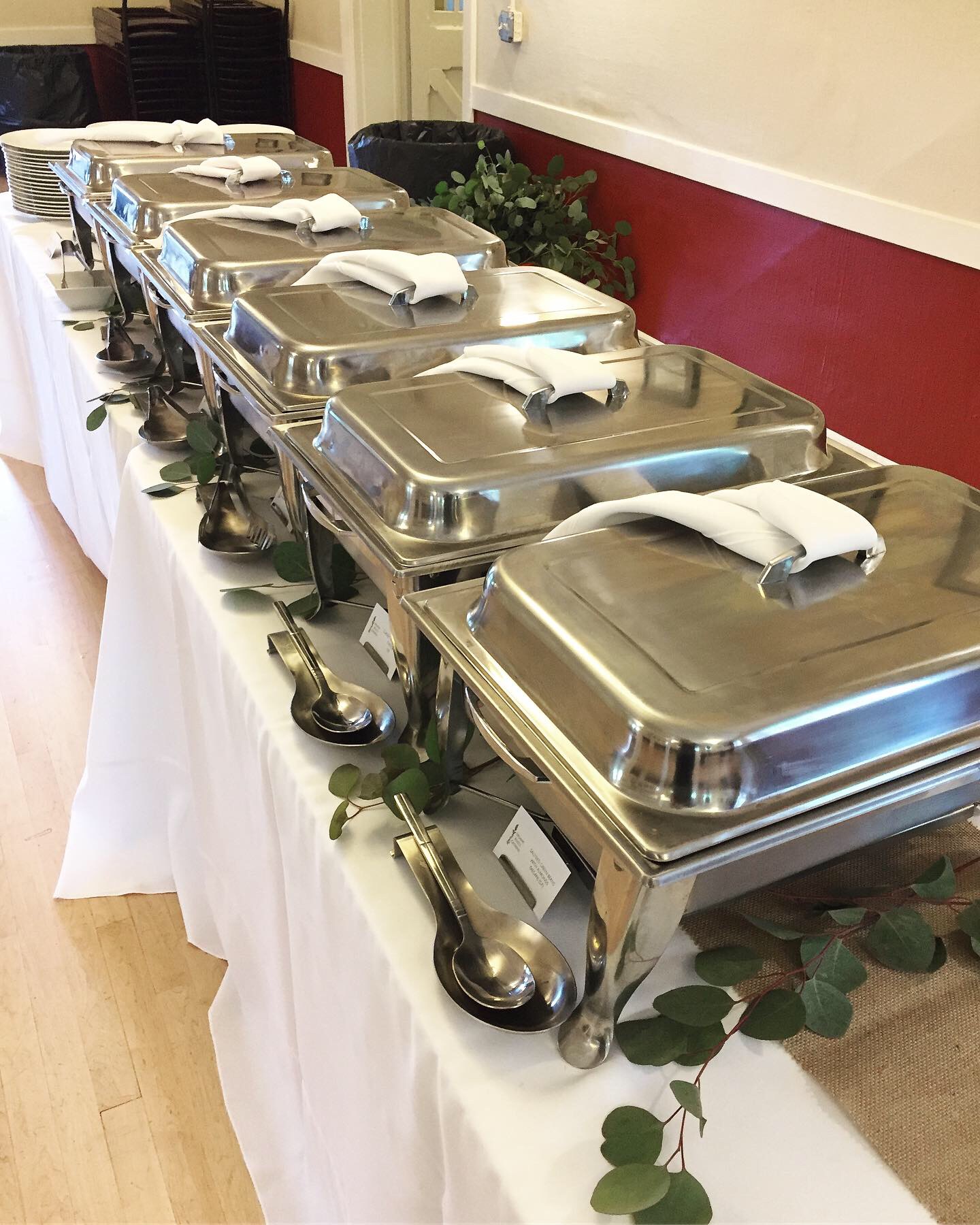 Classic Chafing Dish