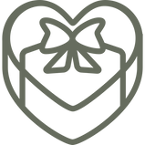 coffret-cadeau-en-forme-de-coeur-avec-ruban.png
