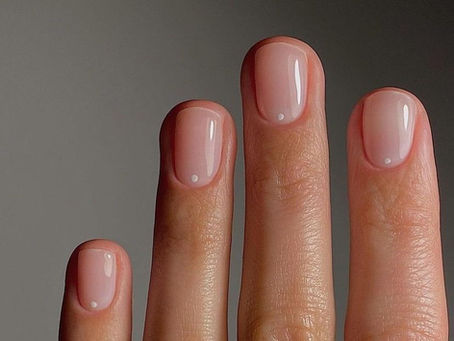 ¿Uñas largas o uñas cortas? Encuentra tu estilo ideal en Voilà Salon