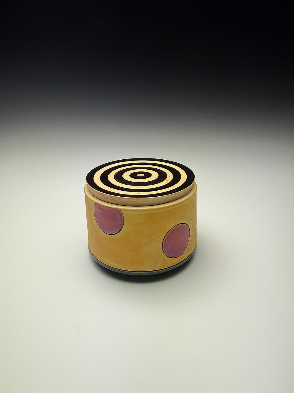 Thumbnail: Polka Dot Salt Cellar 