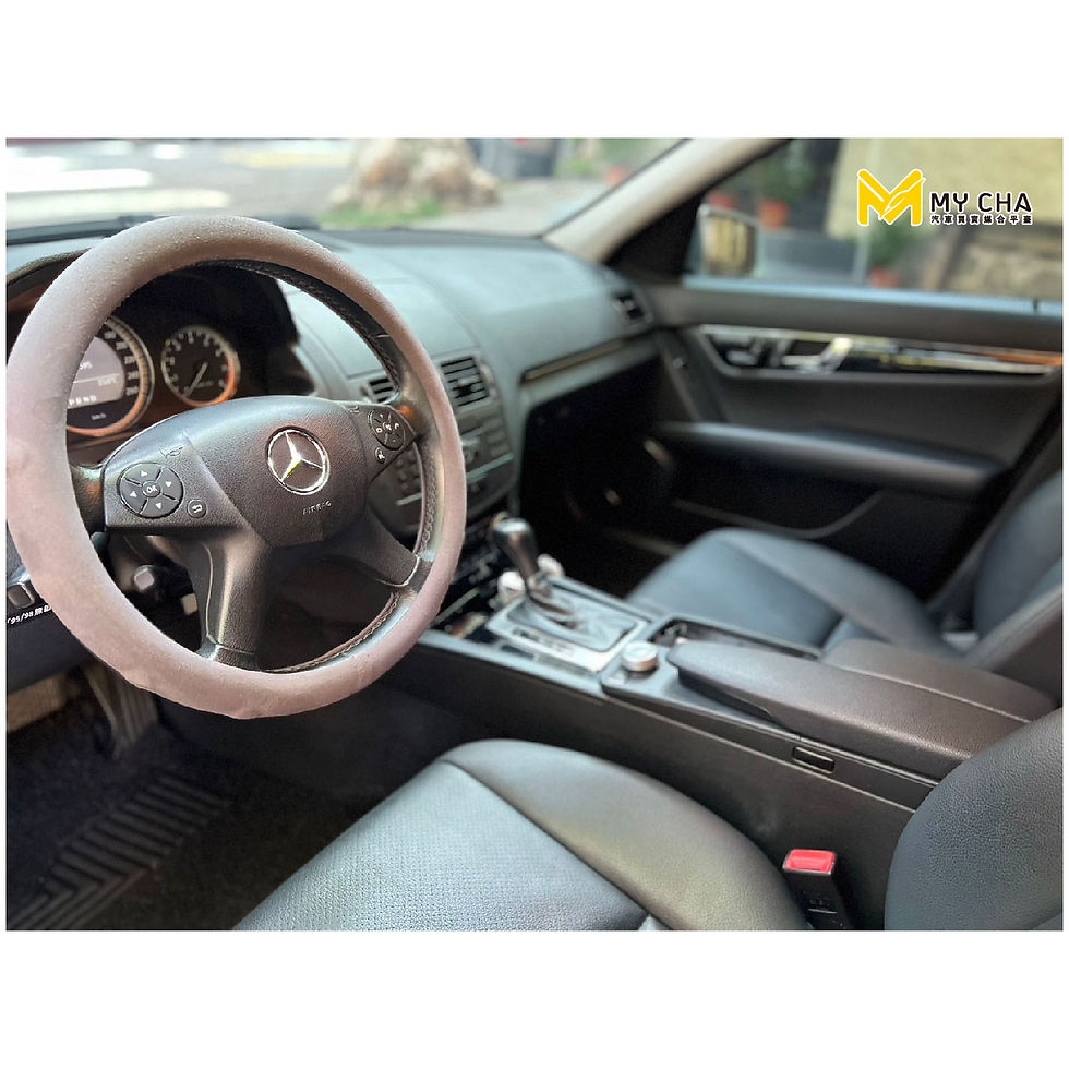 縮圖：2010 M-Benz C-Class Sedan C200 CGI