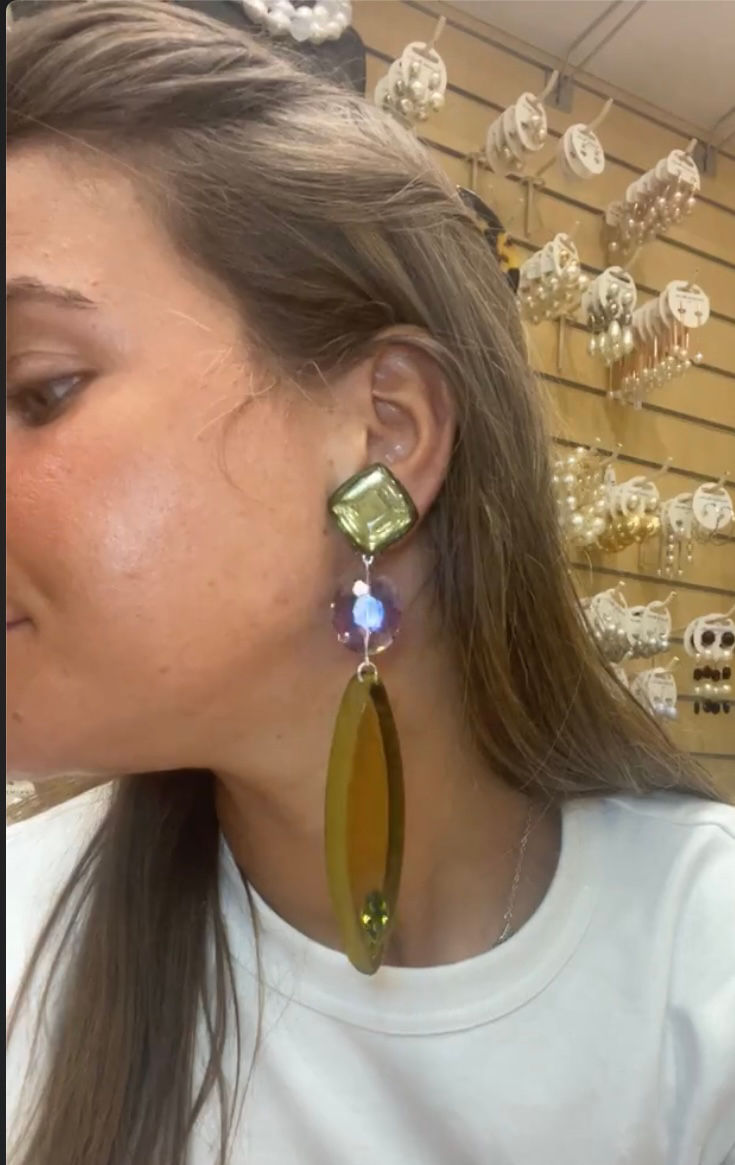 Miniature : Francine Bramli boucles d’oreilles clips plume verte cabochon losange miroir 