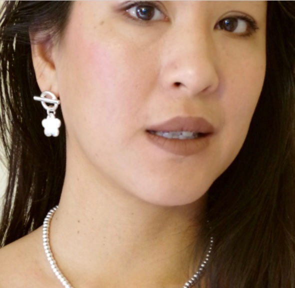 Secret de cuir by Regine boucles d’oreilles fleur ref 1420