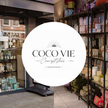 Winkel met cadeauartikelen, kleding en woonaccessoires op De Kempenaerstraat in Oegstgeest
