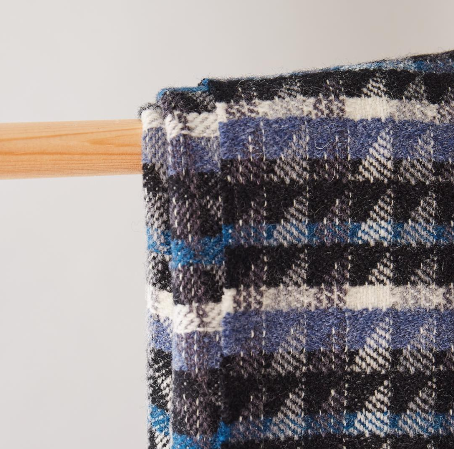 Cardigan blue design