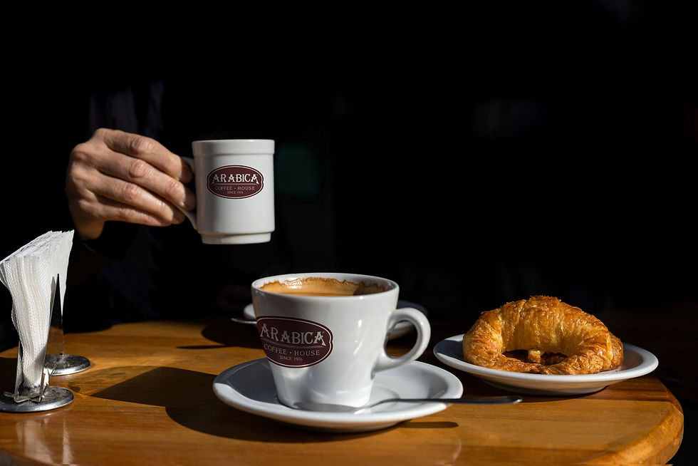 arabica-coffee-still-life-photo