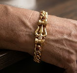 Anytru Trishul Bracelet.png