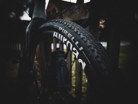 Versatile Performance Review of Pirelli Cinturato Gravel Tyre and Mavic All Road Wheel Set for Gravel Biking