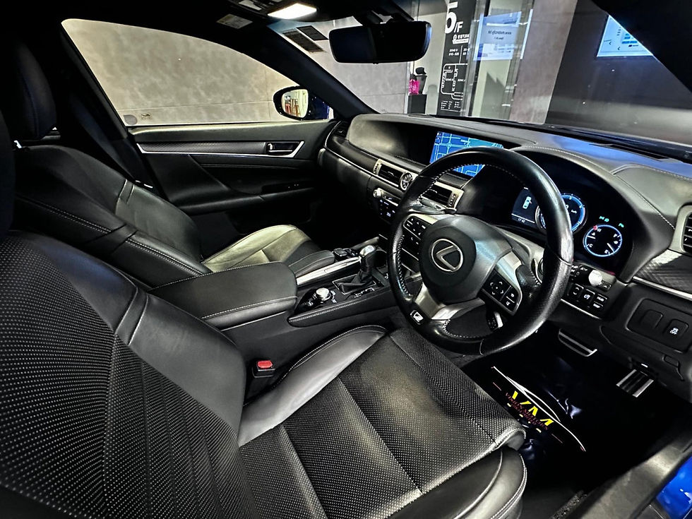 縮圖：2017 LEXUS GS200T F SPORT