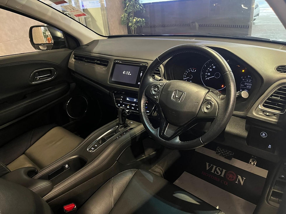 Thumbnail: 2017 HONDA VEZEL