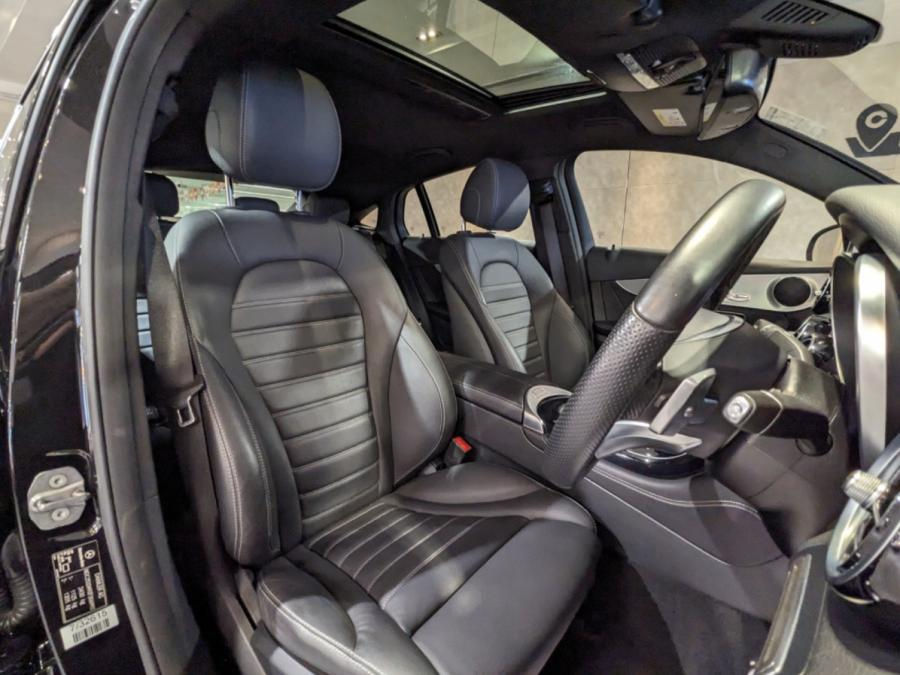 縮圖：2017Mercedes Benz GLC 300 Coupe AMG Edition