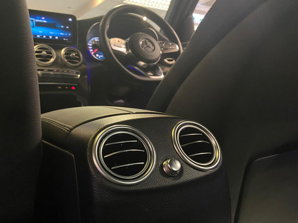 縮圖：2021 Mercedes Benz GLC300 Coupe AMG Facelift 