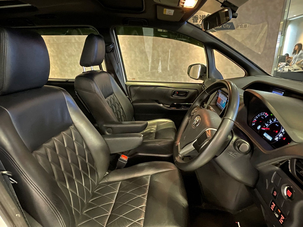 縮圖：2021 TOYOTA NOAH