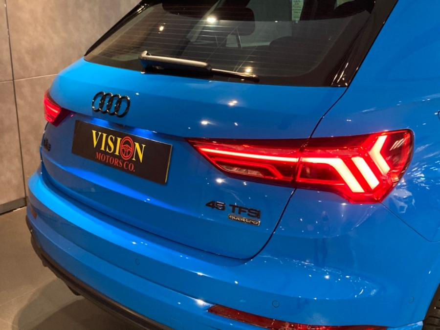 Thumbnail: 2019 Q3 45 TFSI Quattro S Line
