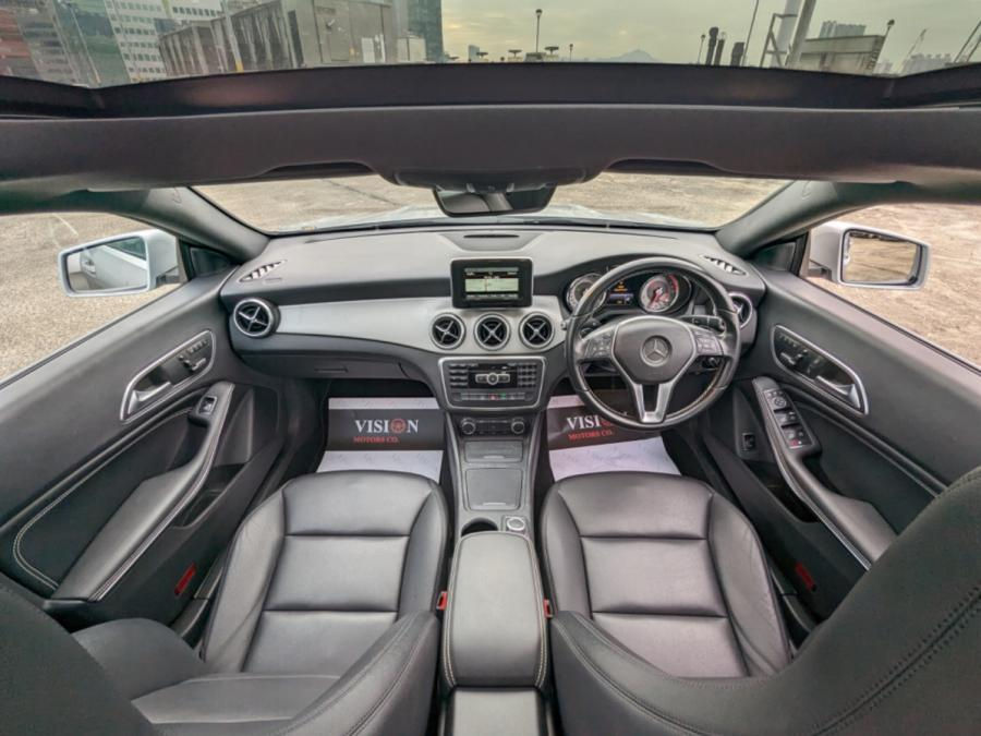 Thumbnail: 2014 Benz - CLA200