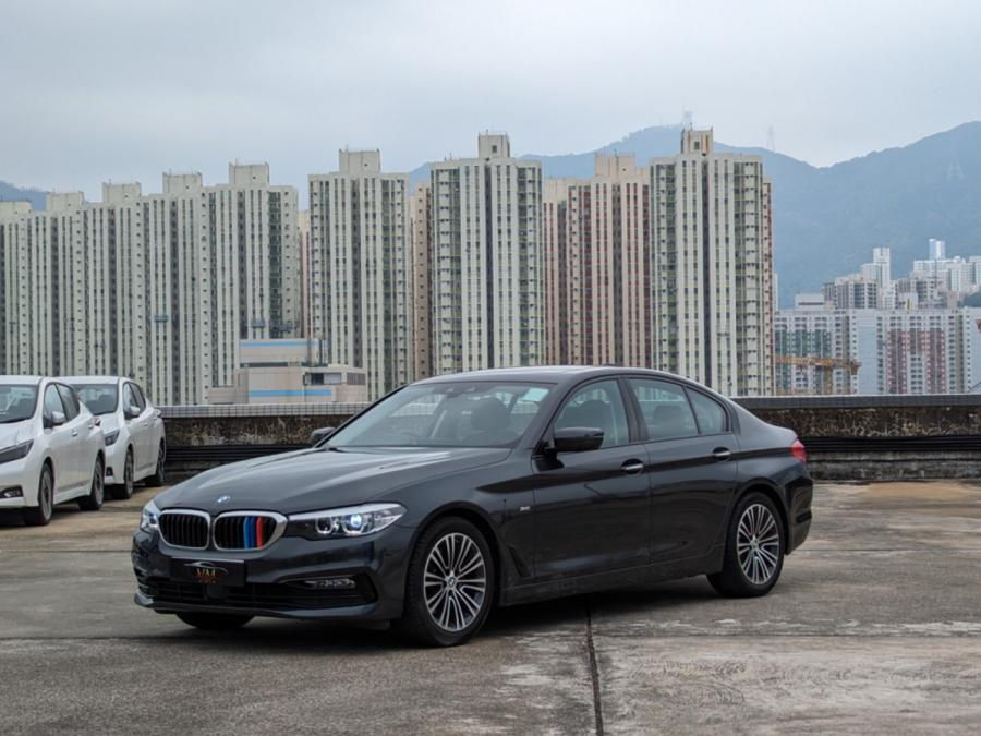 Thumbnail: 2017 BMW - 520IA Saloon - Sport (G30)