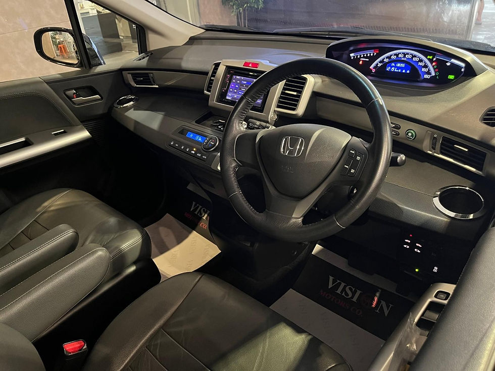 縮圖：2015 HONDA FREED G AREO