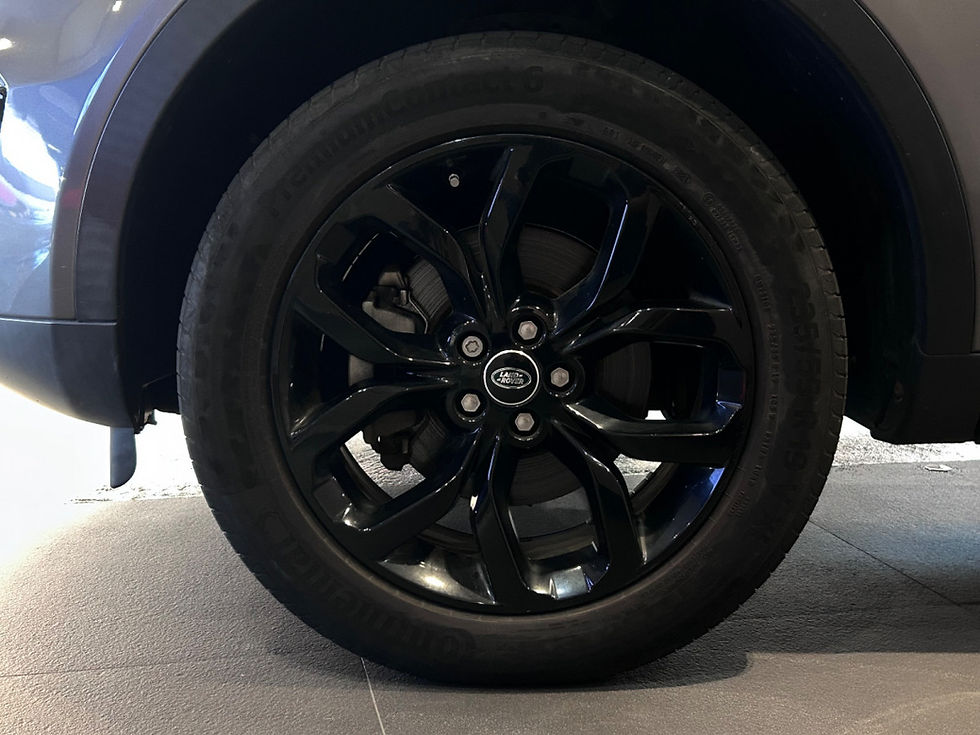 Thumbnail: 2017 LAND ROVER DISCOVERY SPT SE 7S P240