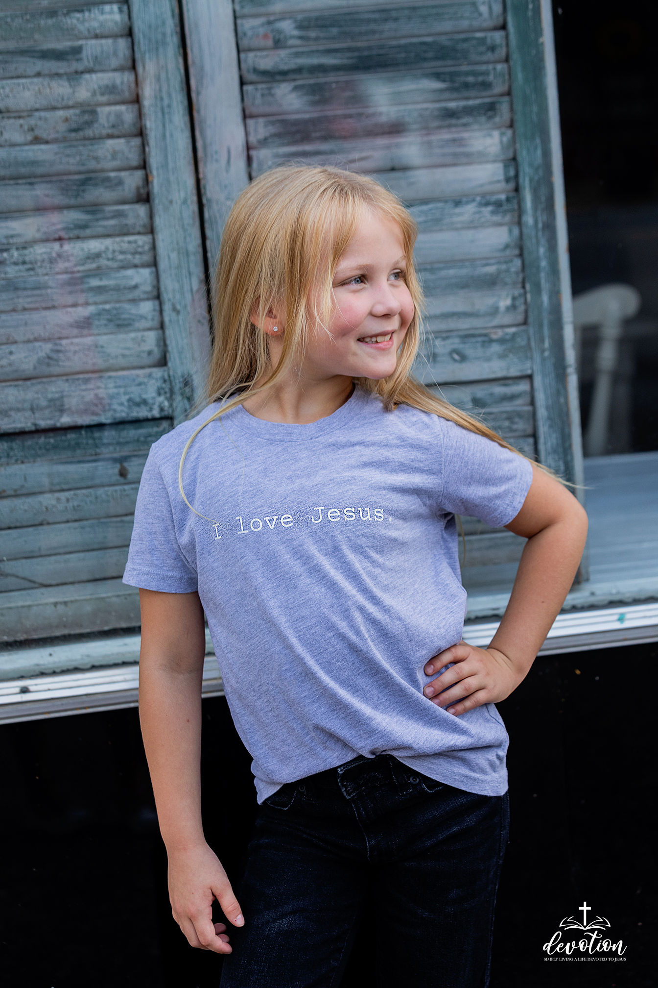 I Love Jesus - Simple Youth Short Sleeve T-Shirt