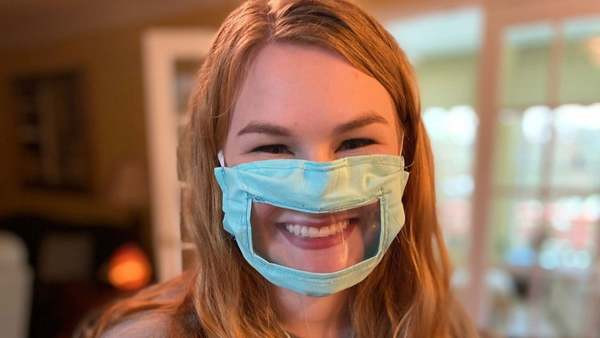 Koronavirüsten korunmak için maske