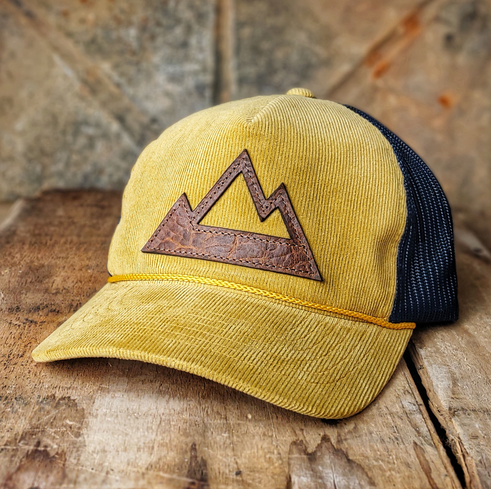Corduroy Mountain Mover - Amber Gold/Navy