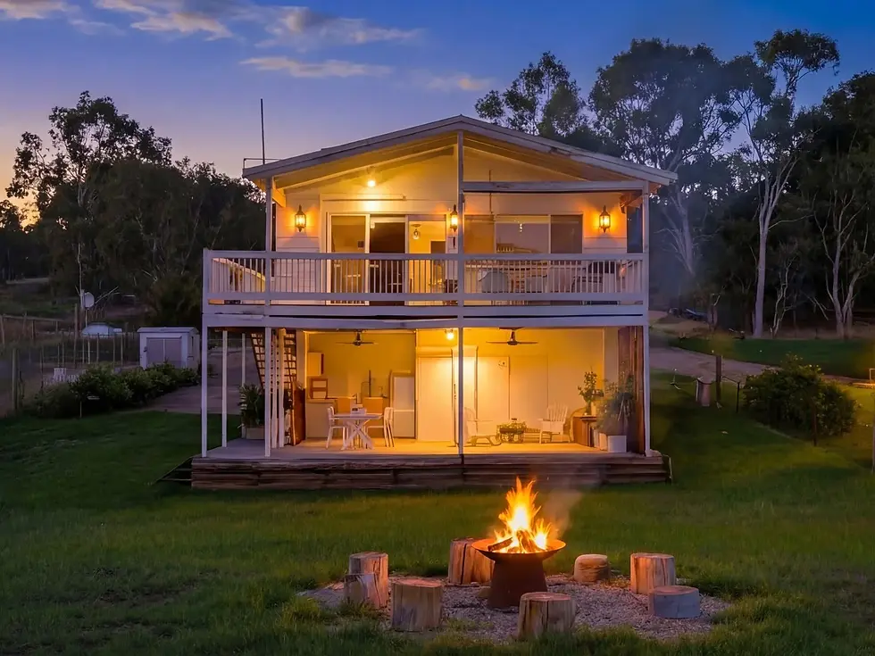 Bonnie Doon Exterior