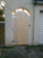 New side gate