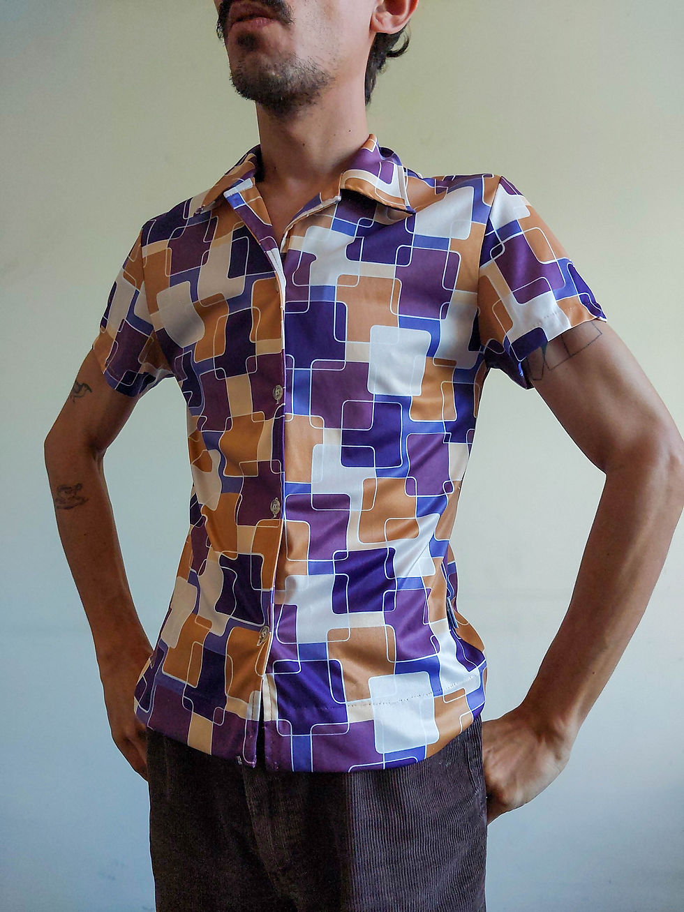 Camisa Geometrias anos 70 (tam M)