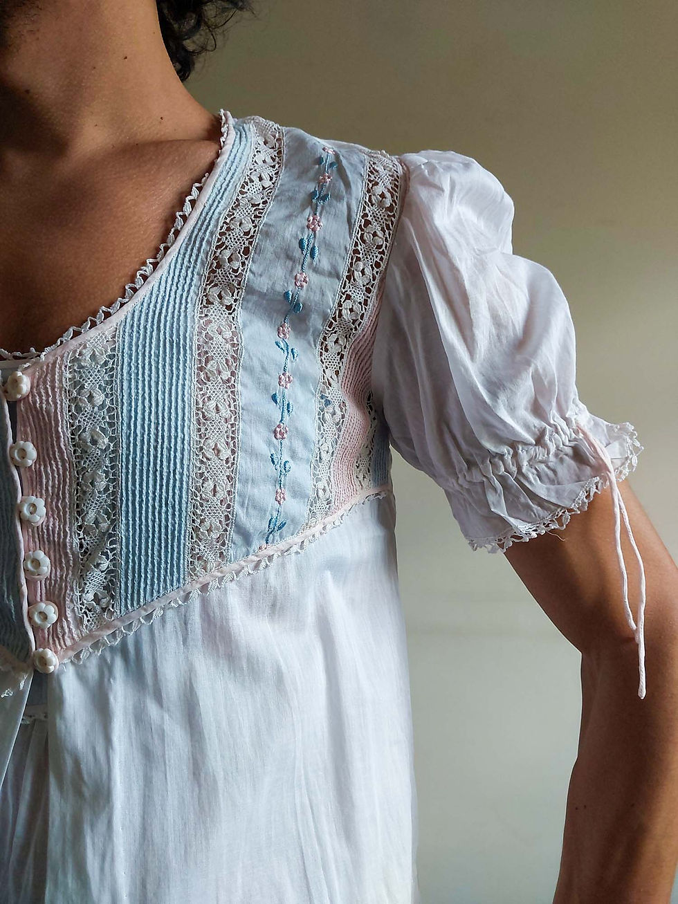 Miniatura: Conjunto Camisola e Penhoar Vintage com bordados e rendas (tam 40)