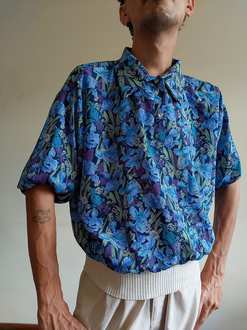 Miniatura: Camiseta Jarro de Flor Vintage anos 60 em cetim (tam G)