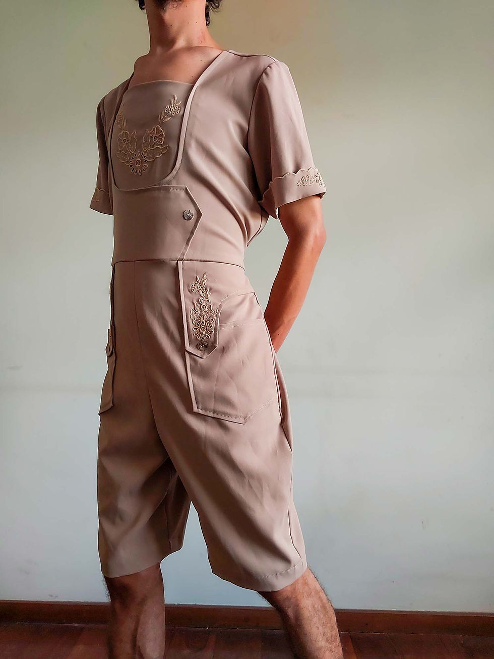 Miniatura: Macaquinho anos 70 bordado (tam M)