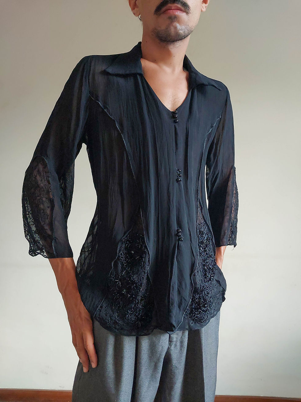 Miniatura: Camisa Gótica Luxuosa (tam P)