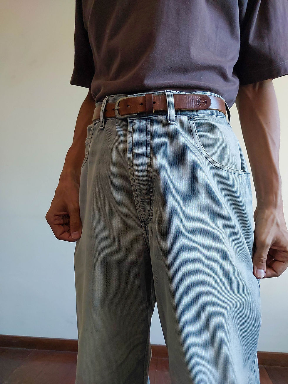 Miniatura: Calça Yves Saint Laurent em Cotelê (tam 46)