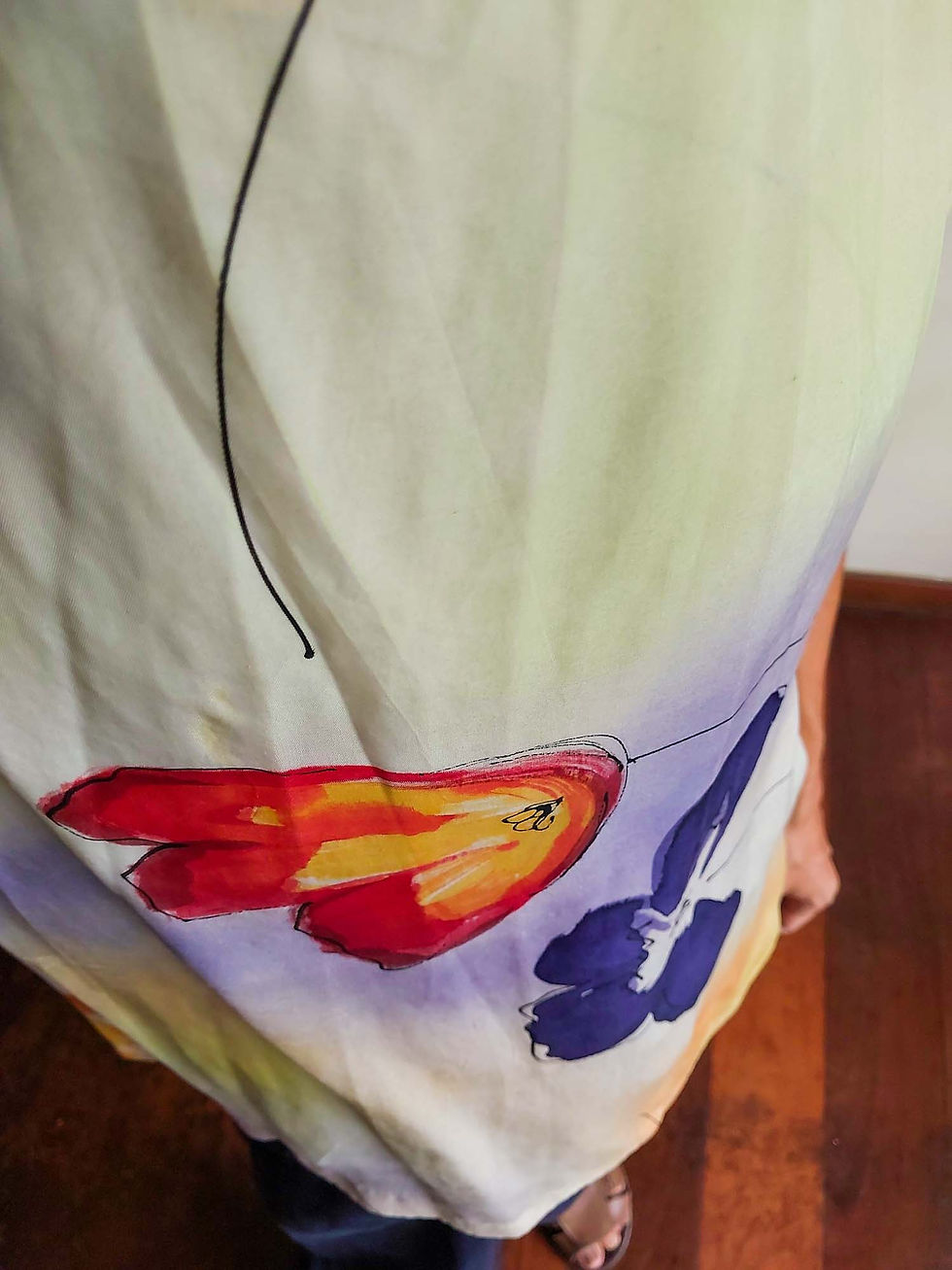 Miniatura: Camiseta Florear Vintage Pintada à mão (tam M)