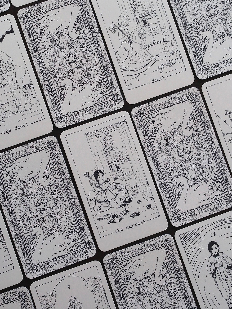 Miniatura: Carillon tarot deck